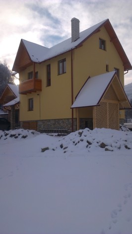 Бабусин двір Яремче Бабусин двір Яремче
