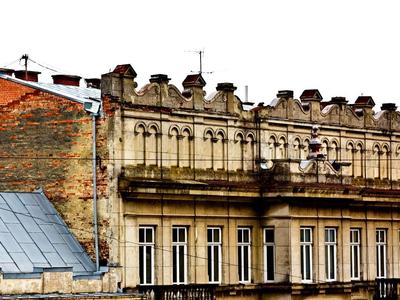 Під дахом Львів