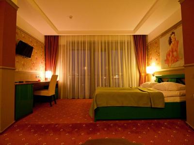 Road Star Hotel Дніпро