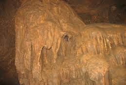 Кизил-Коба (Печера Червона)
