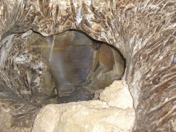 Печера Кришталева (Кривченська) 