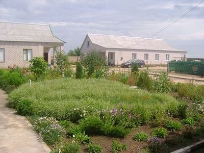 Райский уголок Більшовик