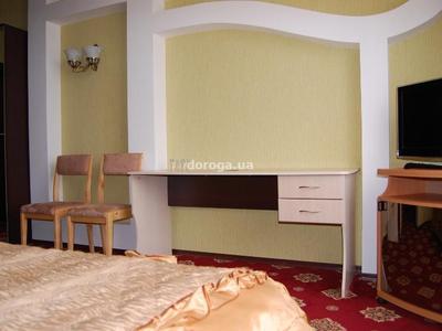 Comfort Підгородне