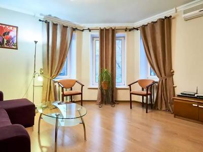 Home Hotel on Kontraktova Ploshcha Київ